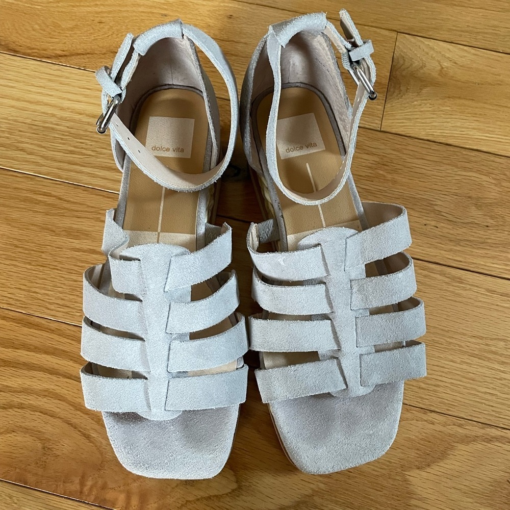 Dolce Vita Sandals, light grey, size 8, good used condition - Picture 2 of 7